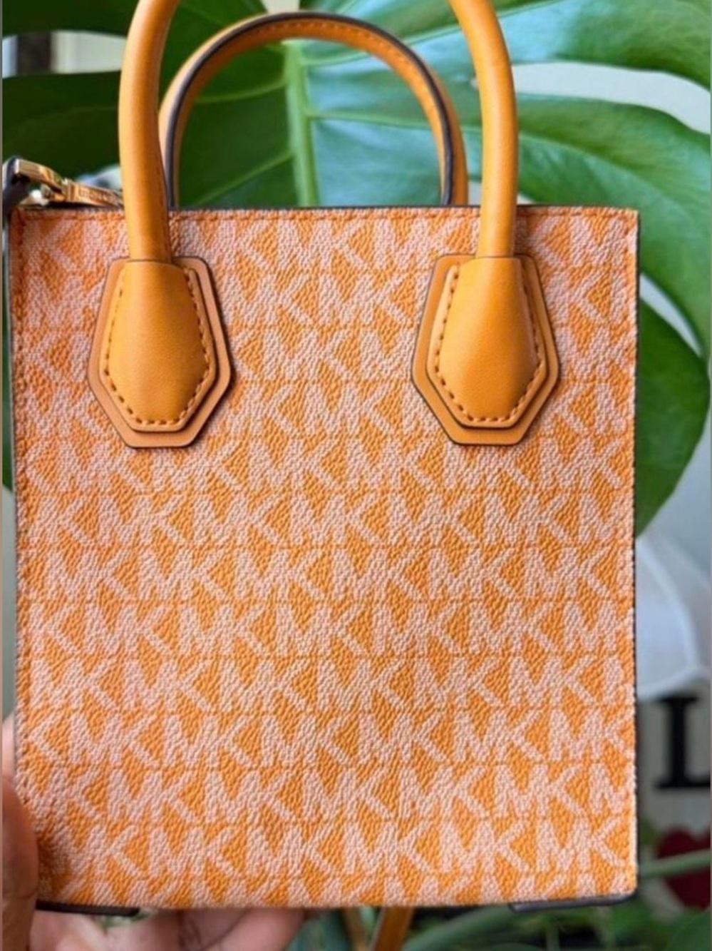 Michael Kors✨🧡💛 Orange Signature Mini Tote Bag - Picture 2 of 6